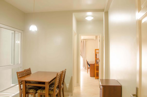 khong gian khach san an loc